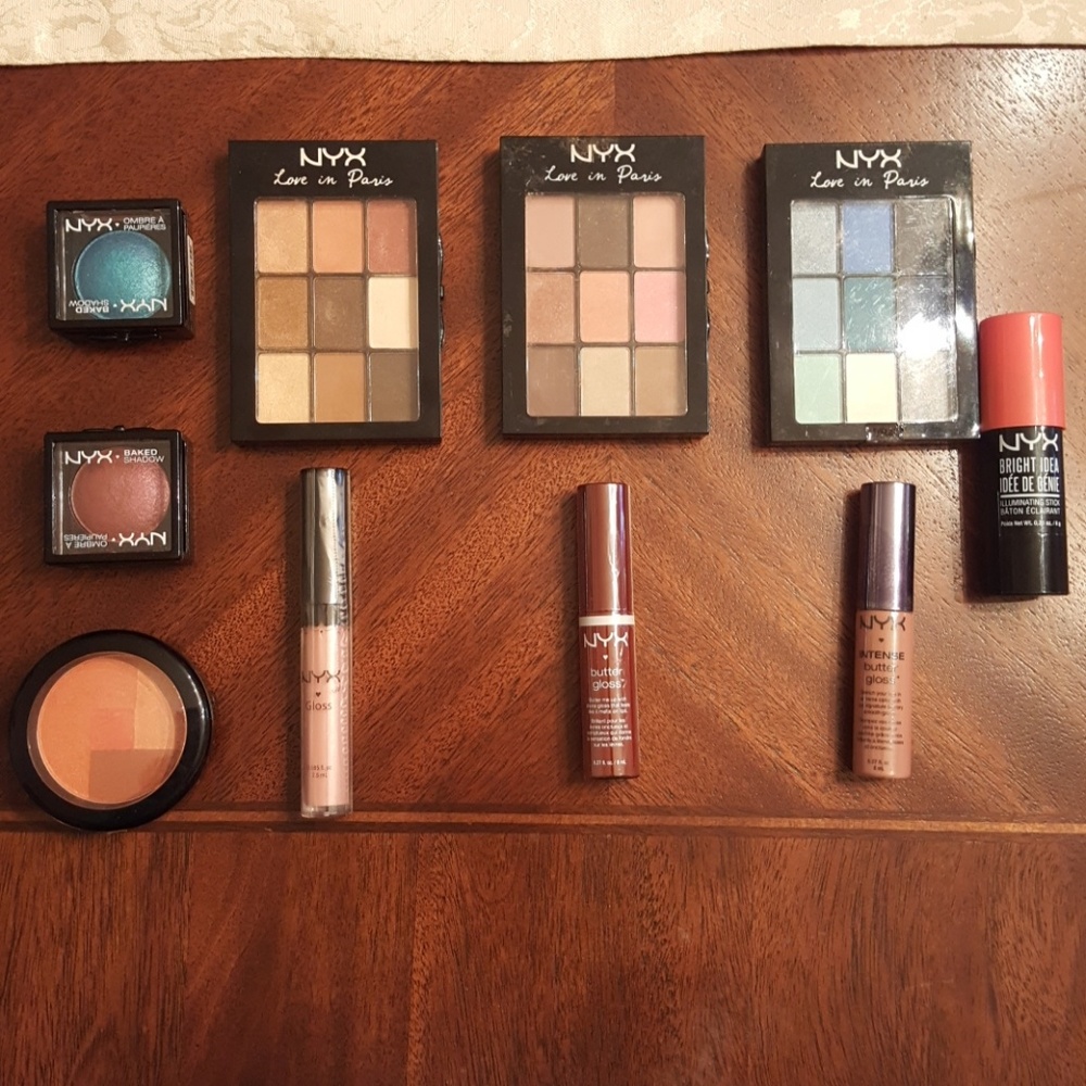 NYX make up bundle